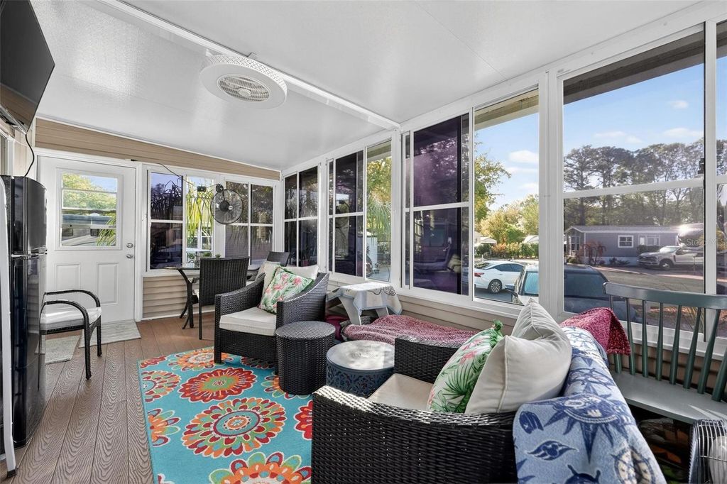 Photo of 2507 Magnolia Street, Clermont, FL 34714 (MLS # G5109091)