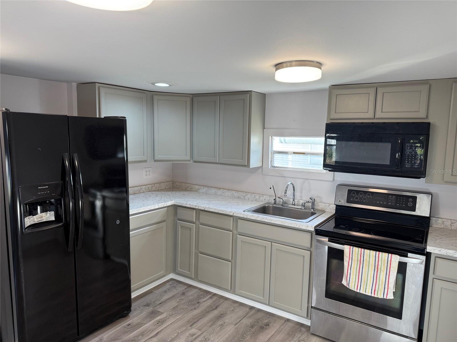 FLORIDA TRAILER ESTATES FOURTH ADD - Residential