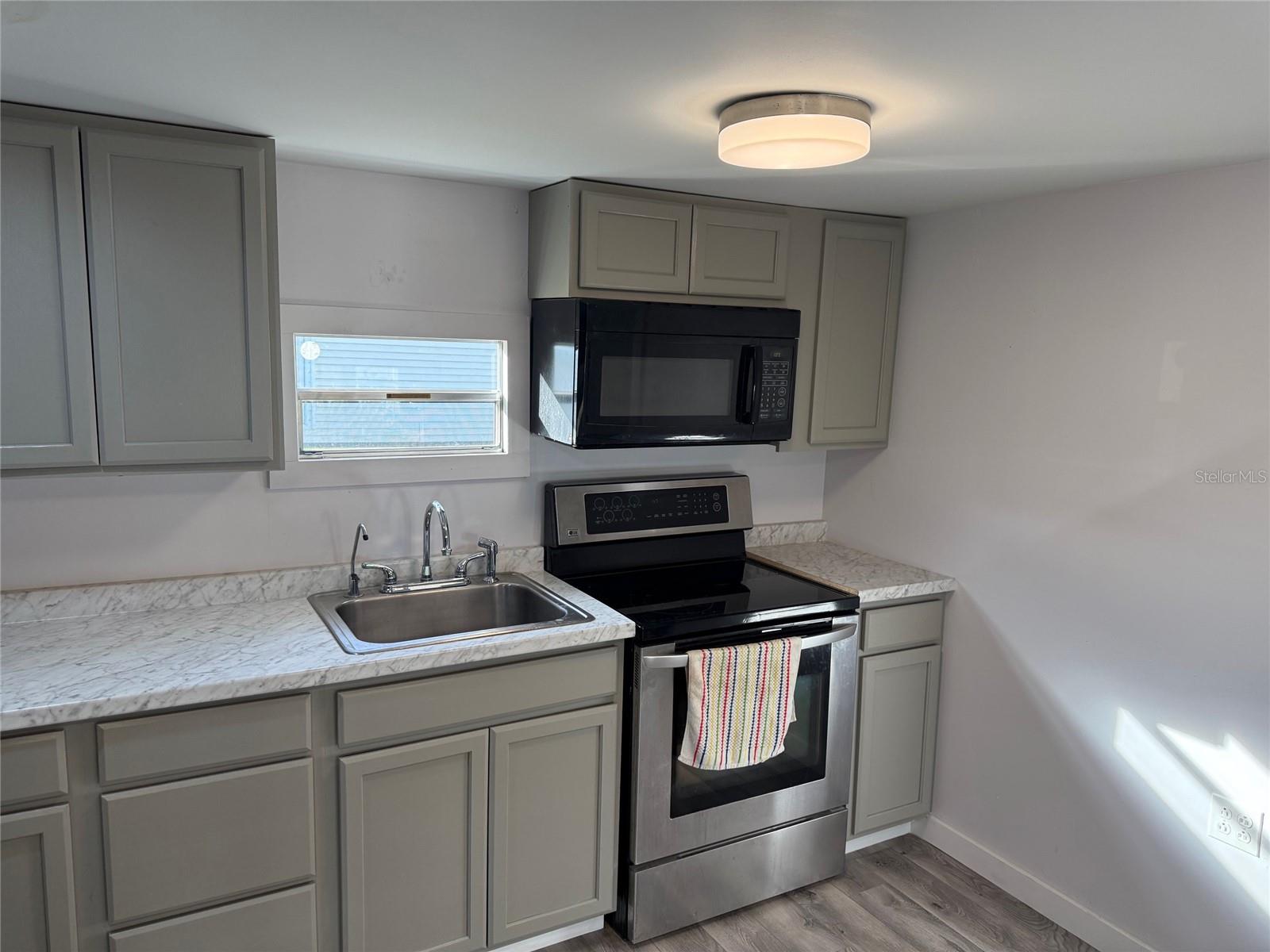 FLORIDA TRAILER ESTATES FOURTH ADD - Residential