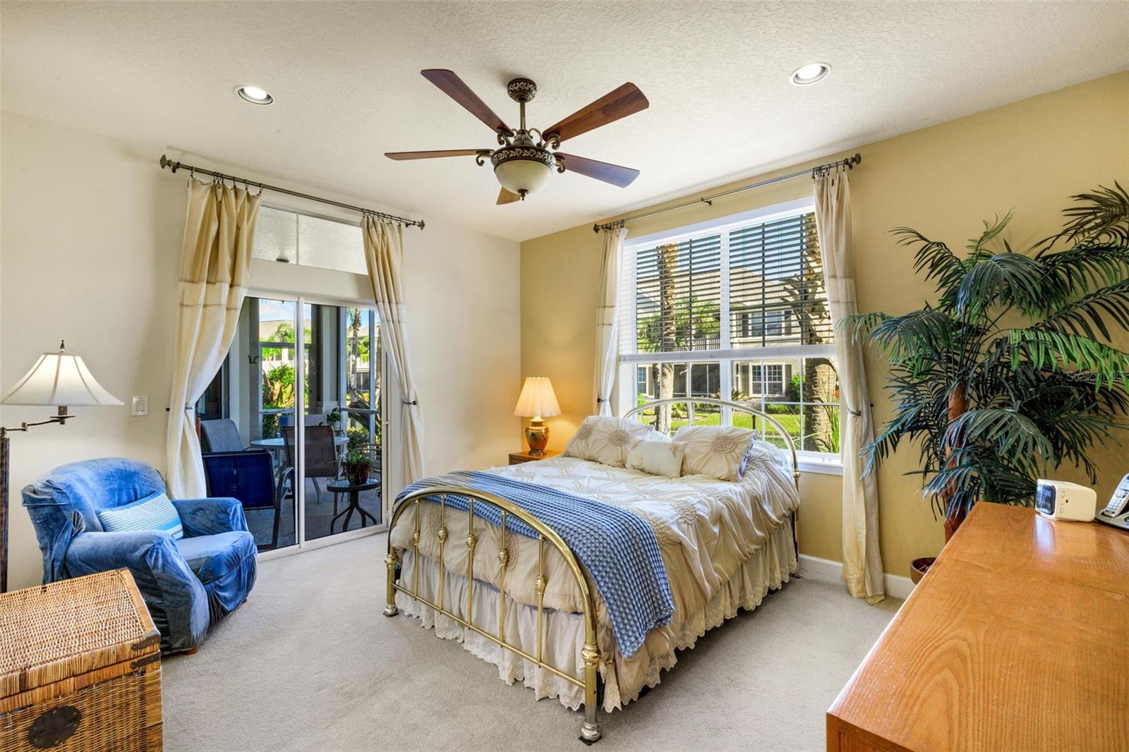 SAVANNAH PRESERVE AT UNIVERSITY PLACE - Residential