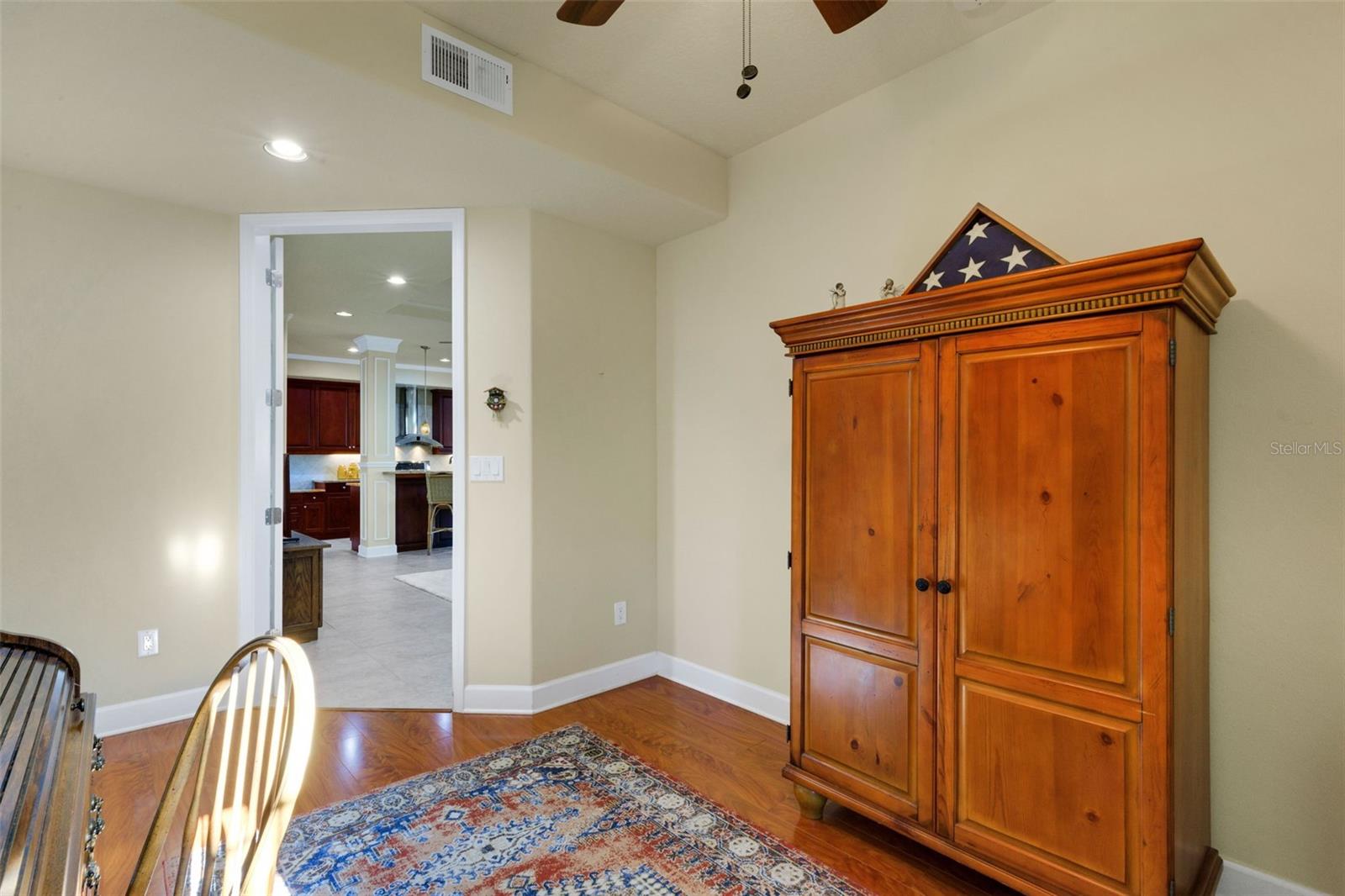 SAVANNAH PRESERVE AT UNIVERSITY PLACE - Residential