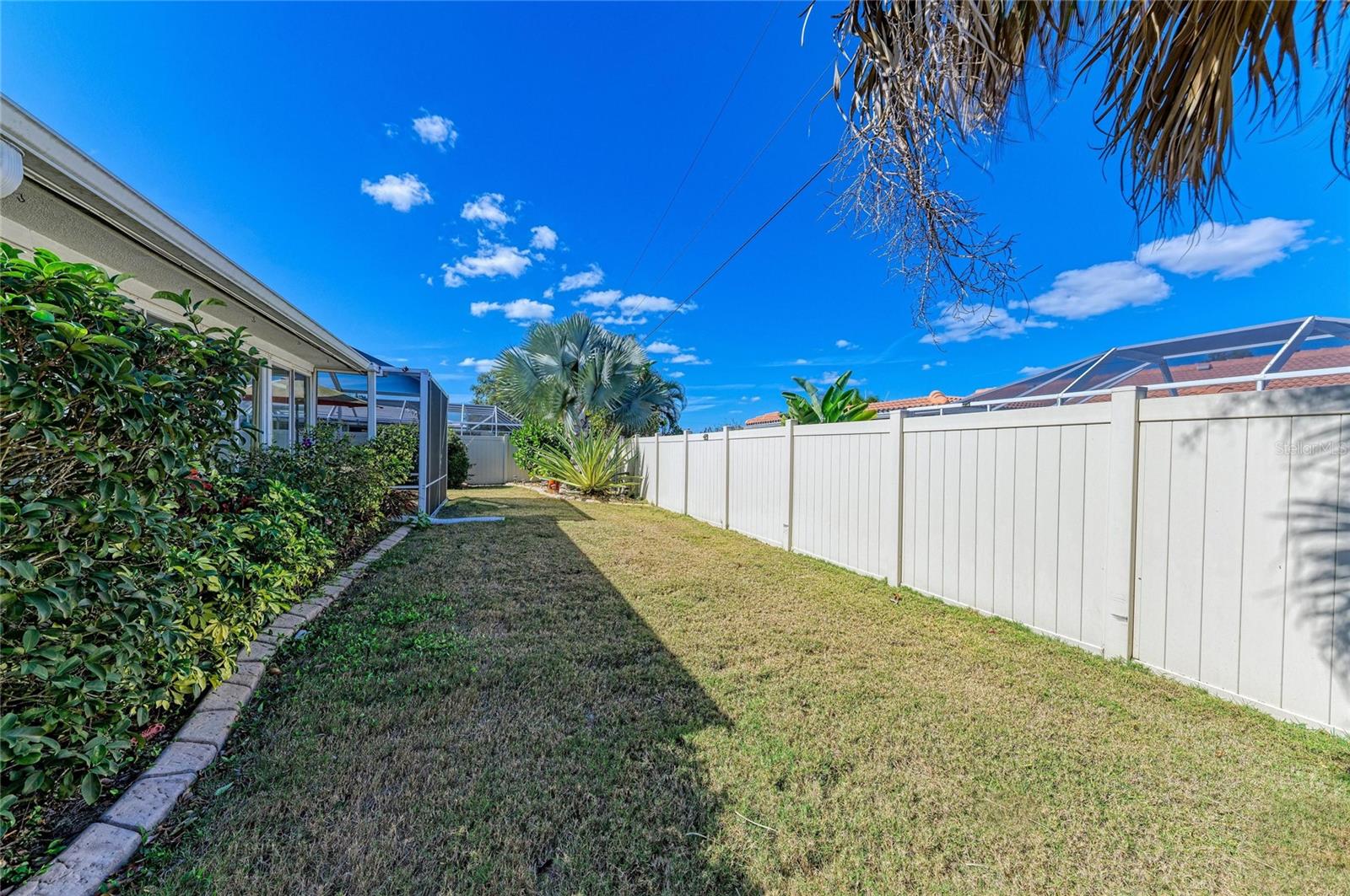 VILLAGE GREEN CLUB ESTATES - Residential