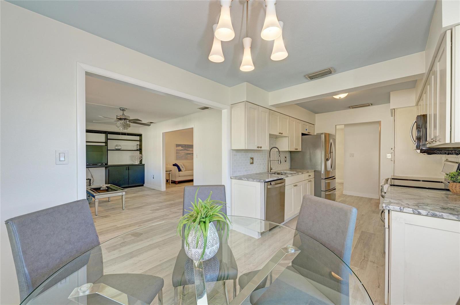 VILLAGE GREEN CLUB ESTATES - Residential