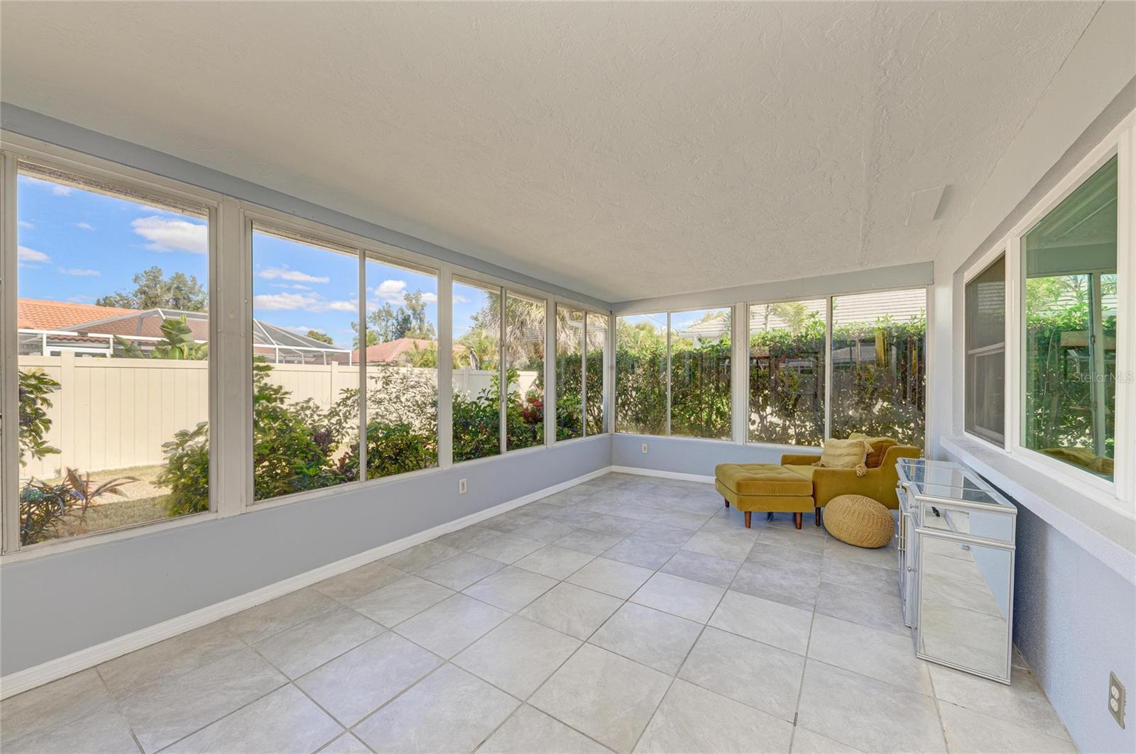 VILLAGE GREEN CLUB ESTATES - Residential