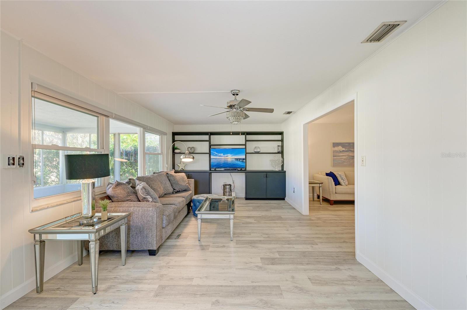 VILLAGE GREEN CLUB ESTATES - Residential