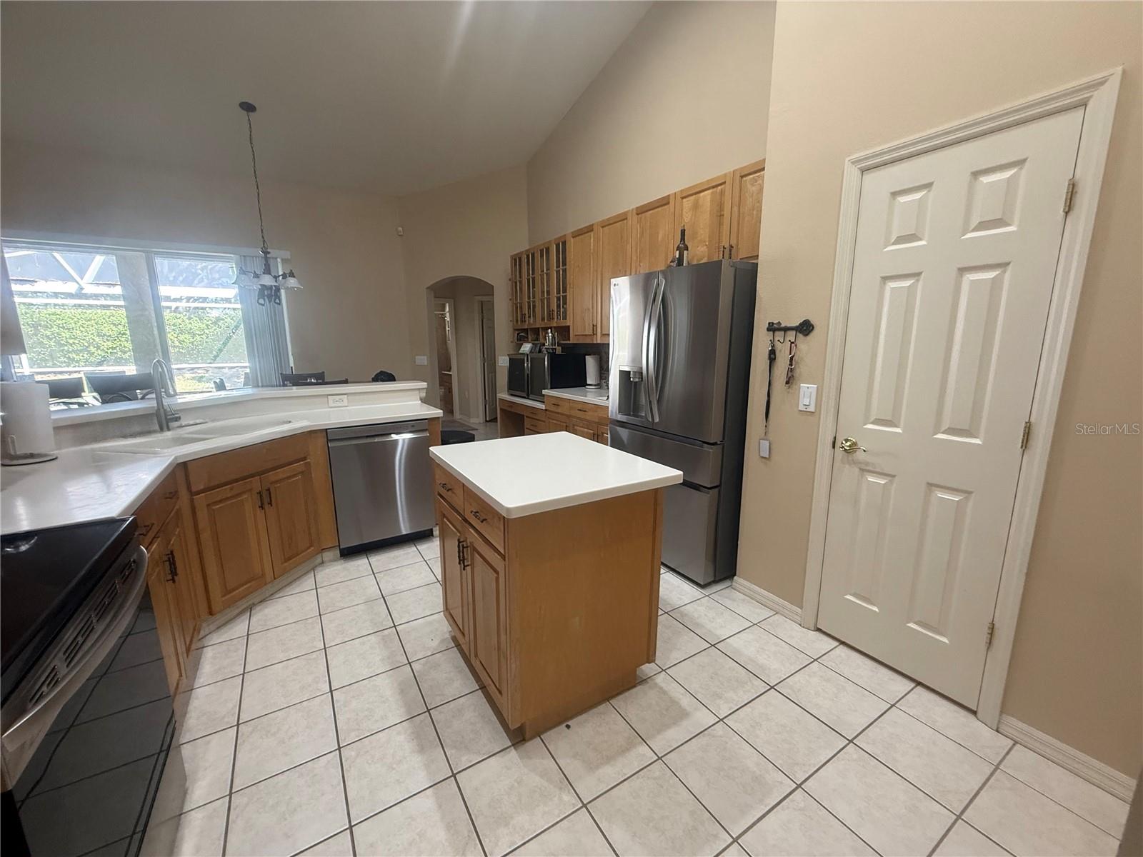 10154 WHISPER POINTE DRIVE