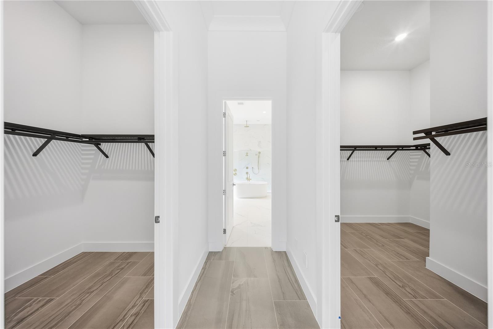 LAUREL POINTE PH 2 - Residential