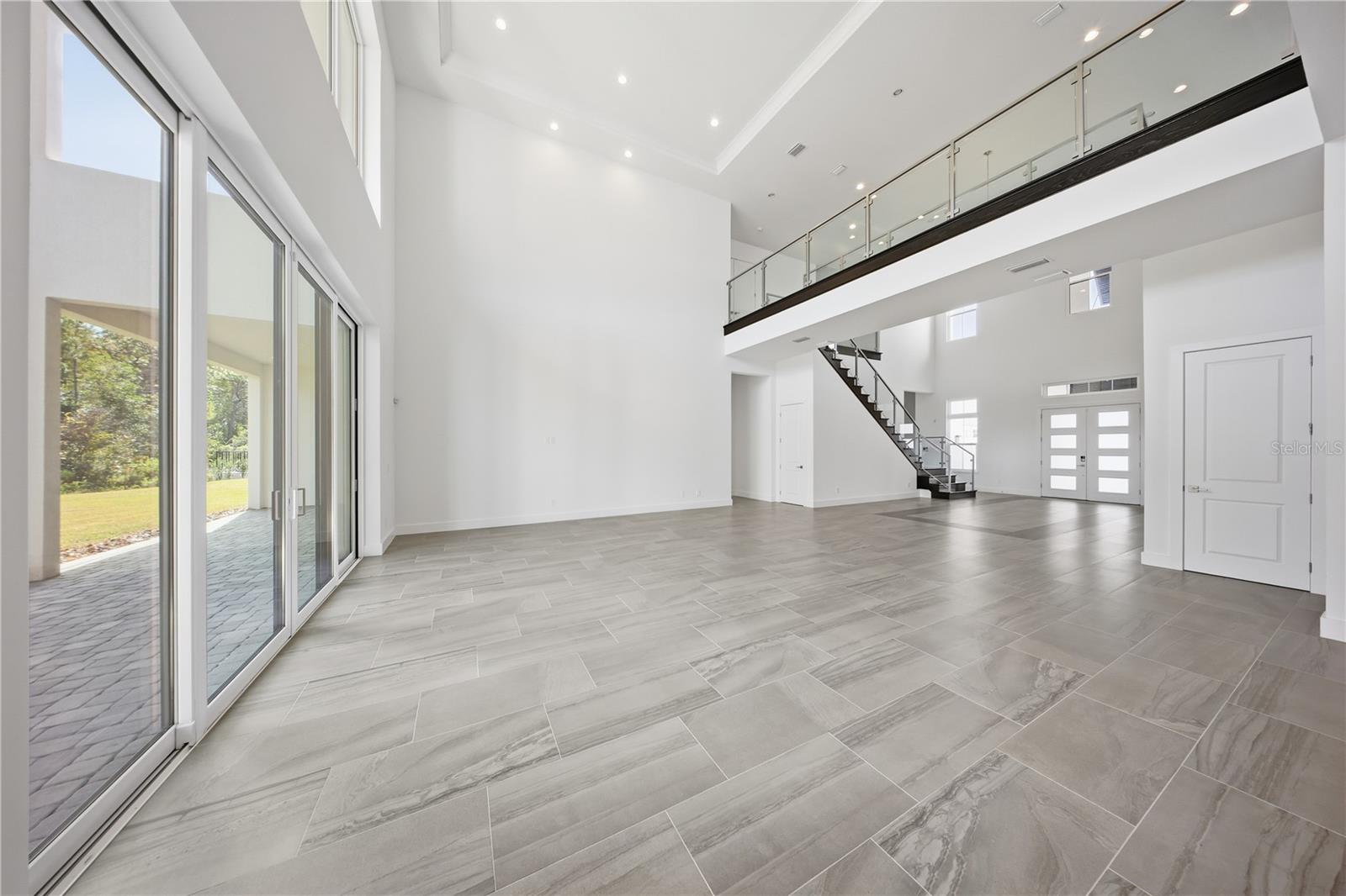 LAUREL POINTE PH 2 - Residential