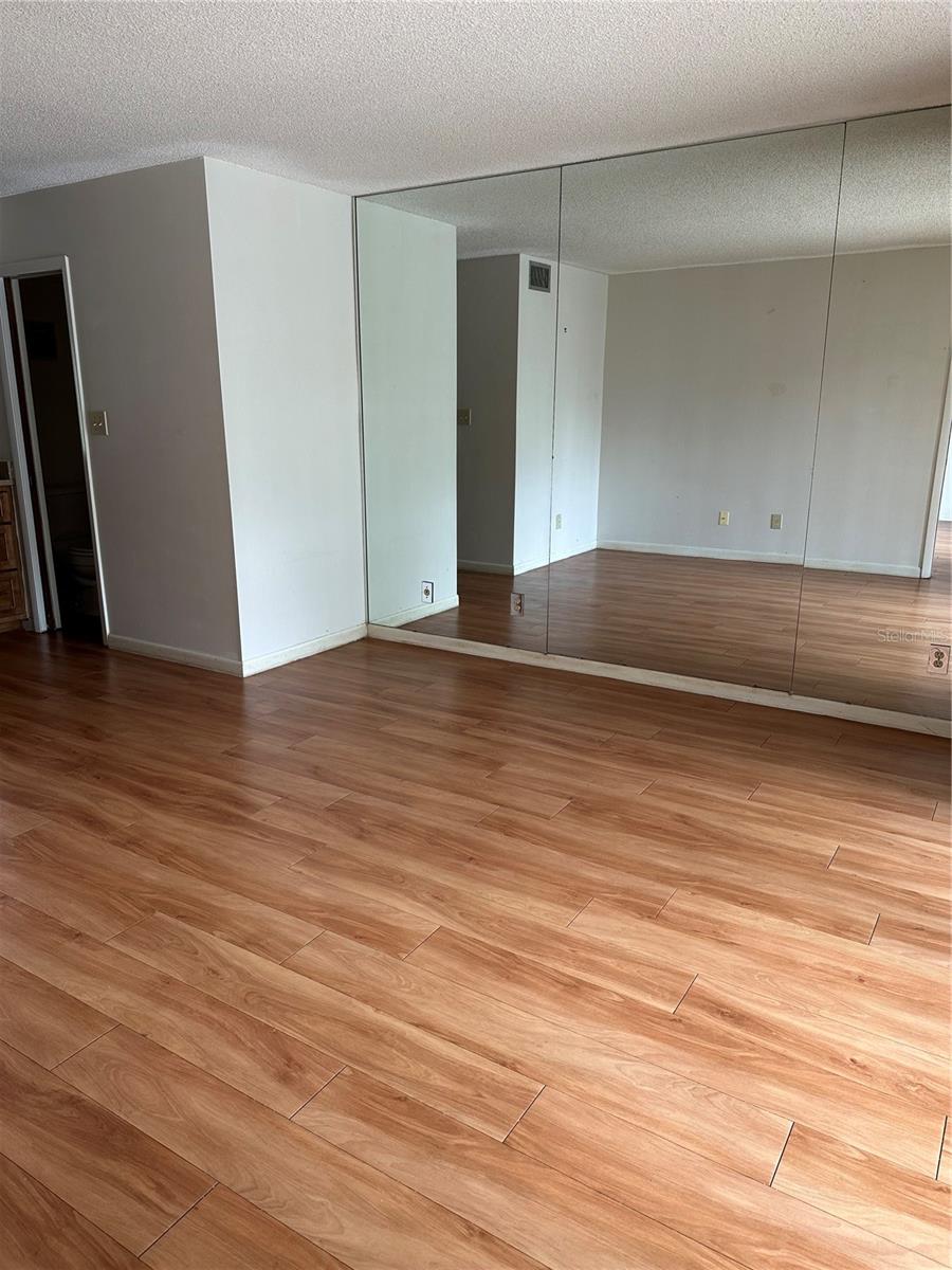 205 PALMETTO AVENUE 102
