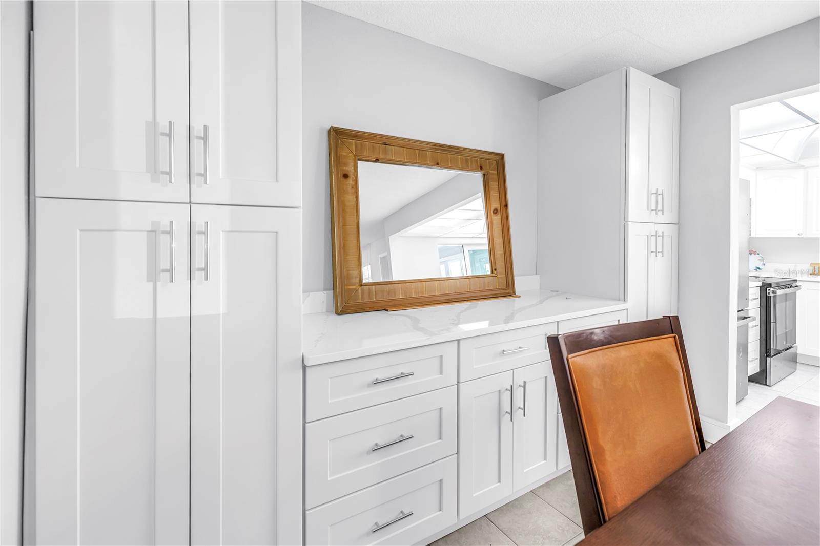 JEFFERSON HOUSE THE CONDO - Residential