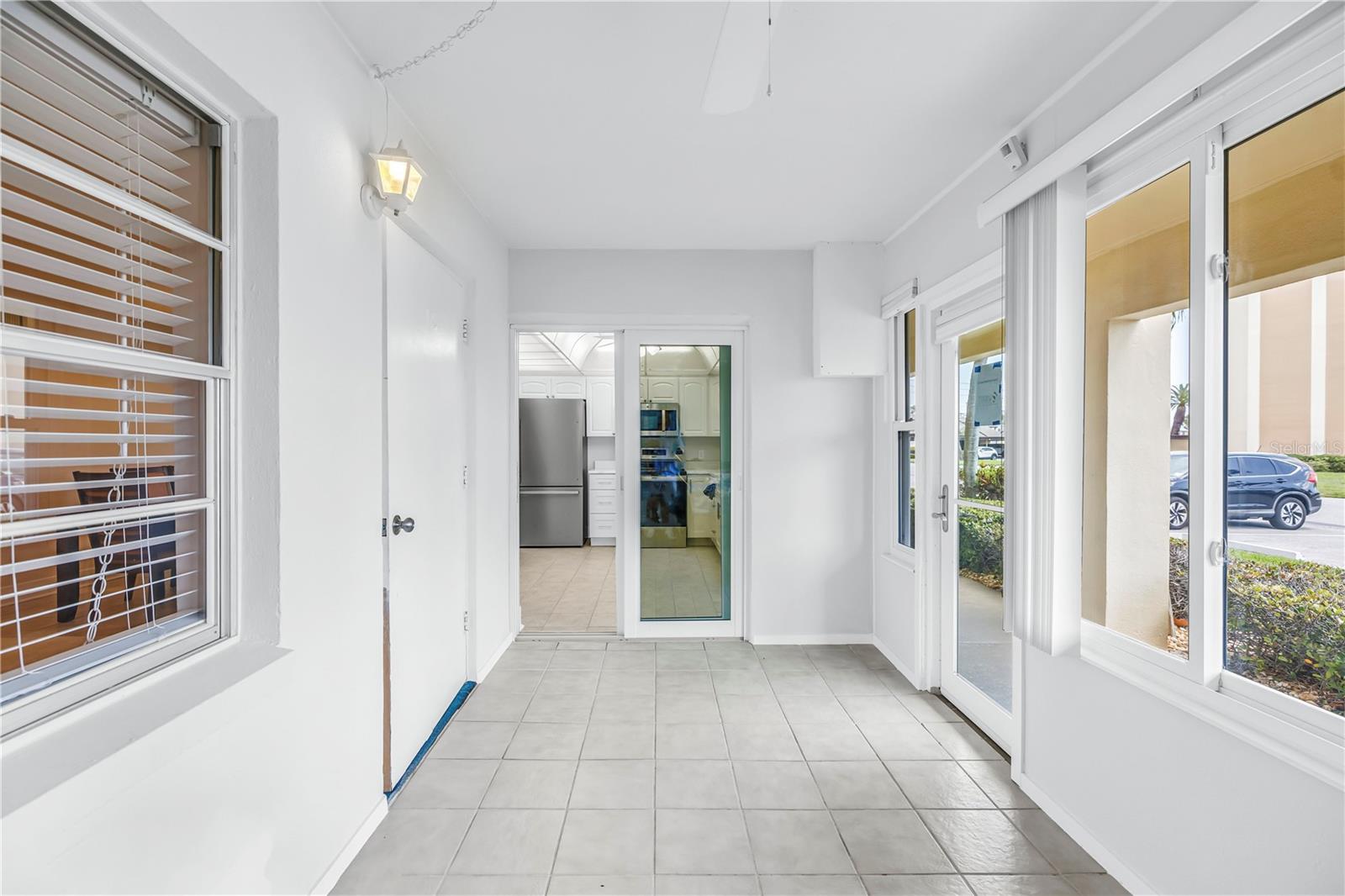 JEFFERSON HOUSE THE CONDO - Residential