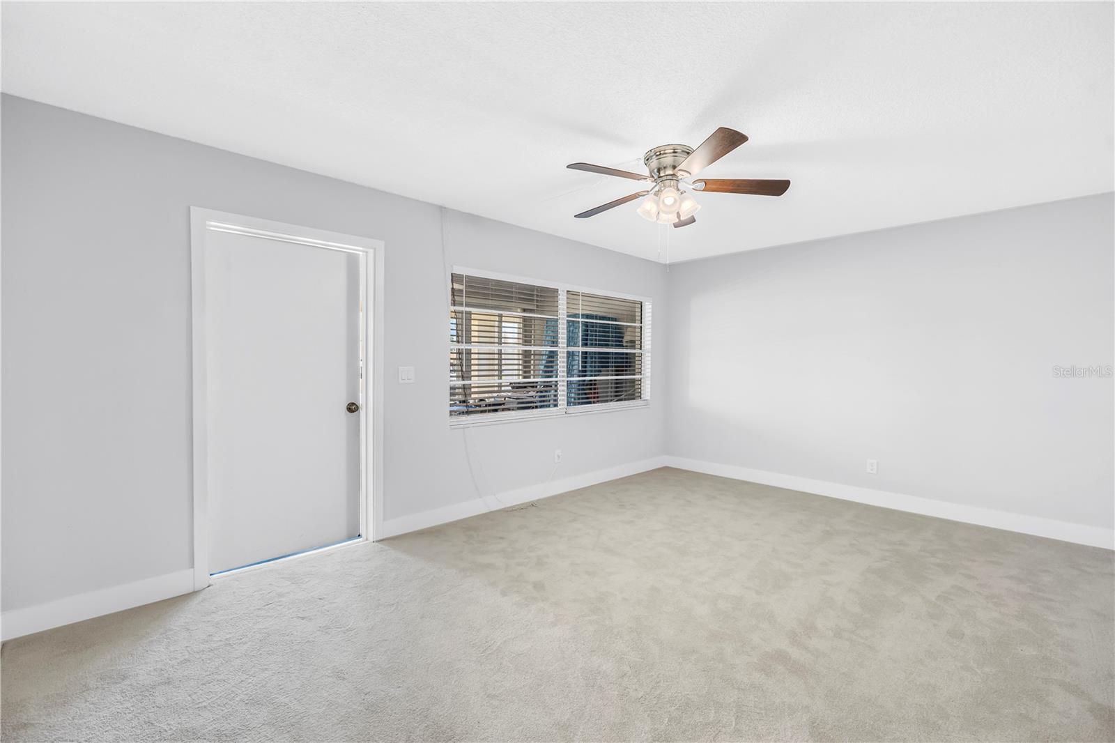 JEFFERSON HOUSE THE CONDO - Residential