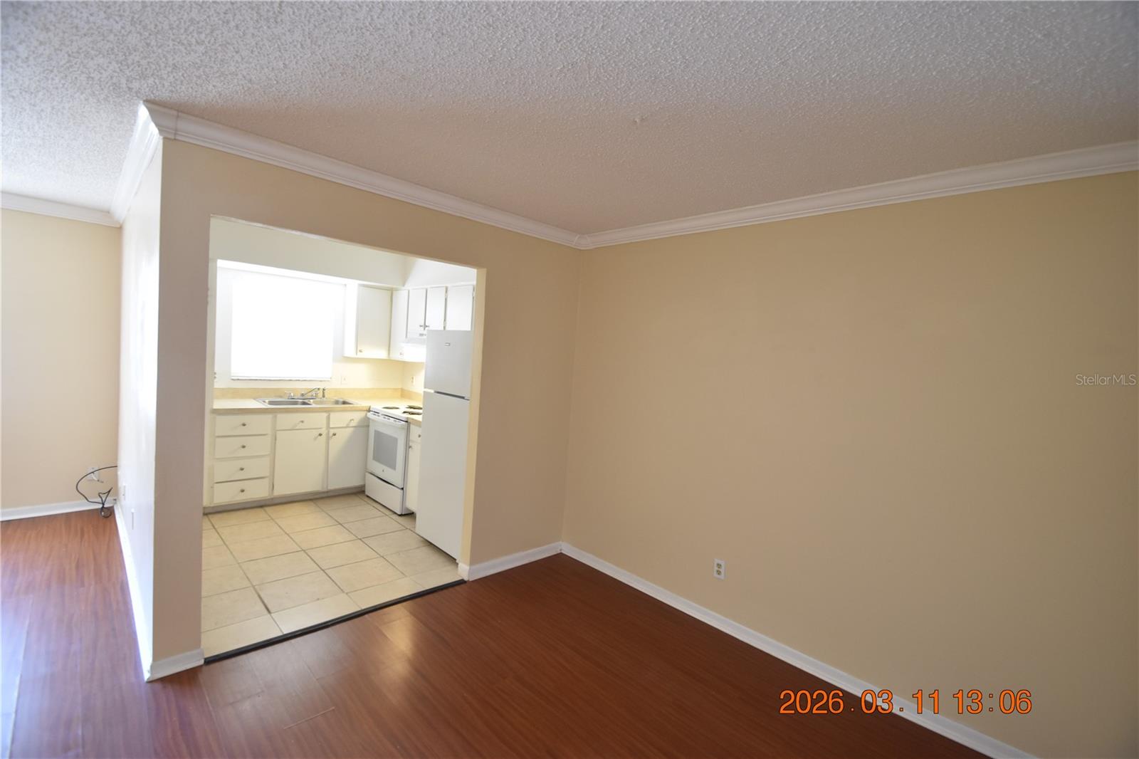 GOLDEN GATE CONDO - Residential Lease