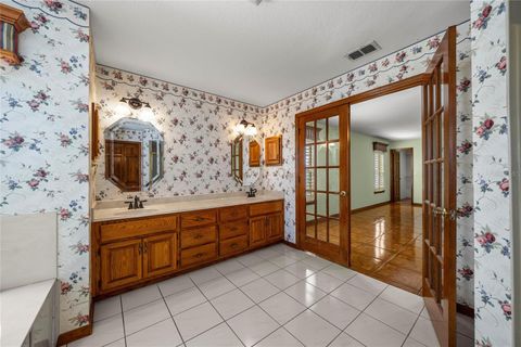 Tiny photo for 12006 N Magnolia Avenue, Ocala, FL 34475 (MLS # OM720173)