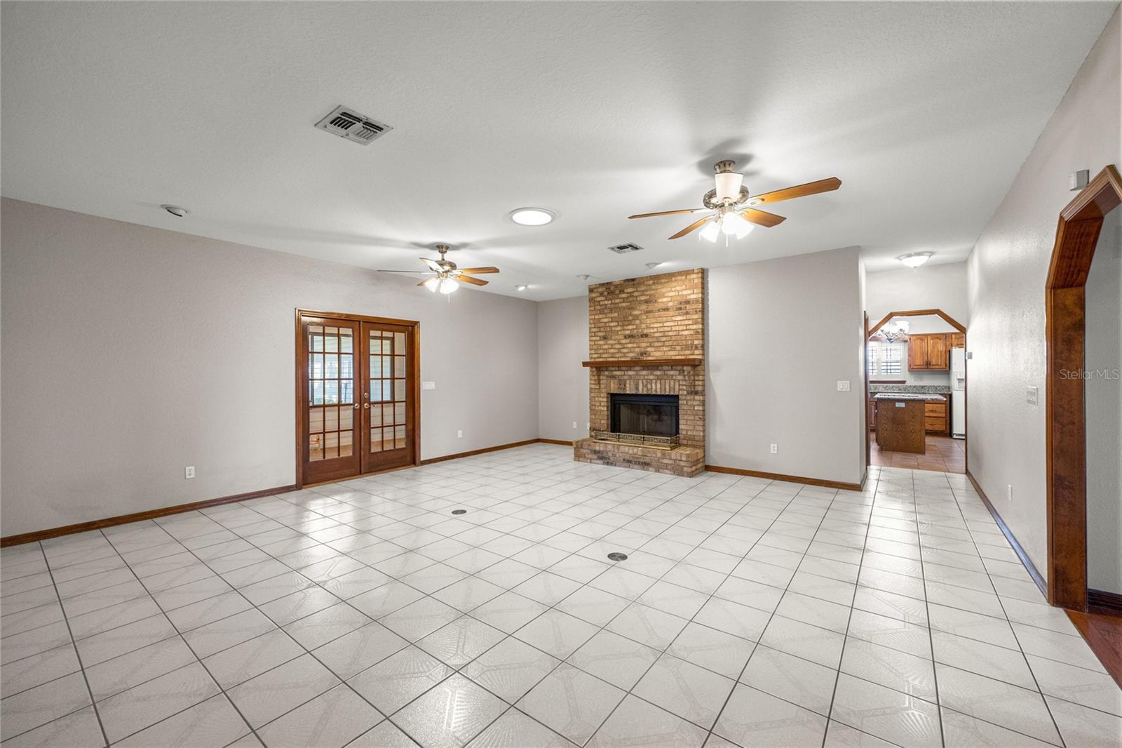 THE MEADOW LANDS - Residential