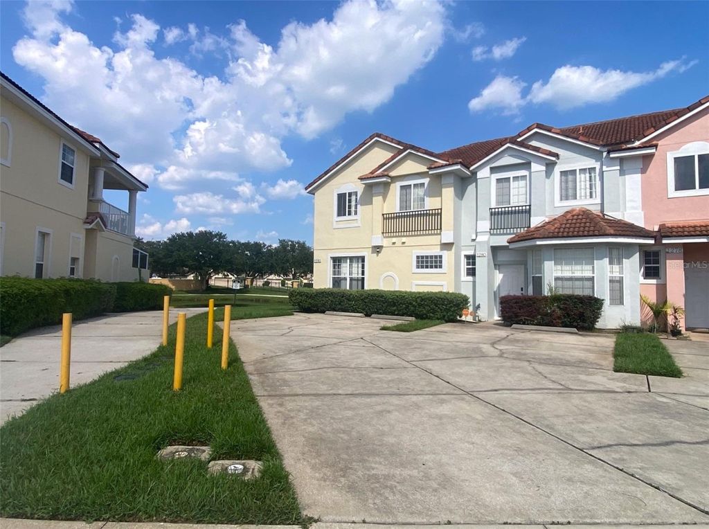 Photo of 1282 S Beach Circle, Kissimmee, FL 34746 (MLS # O6382522)