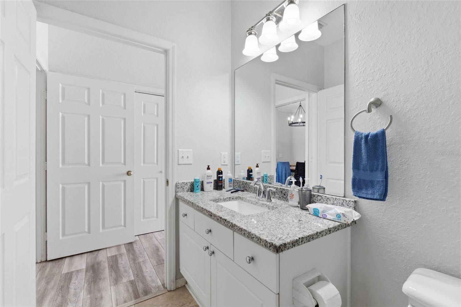 THE ENCLAVE AT RICHMOND PLACE - Residential