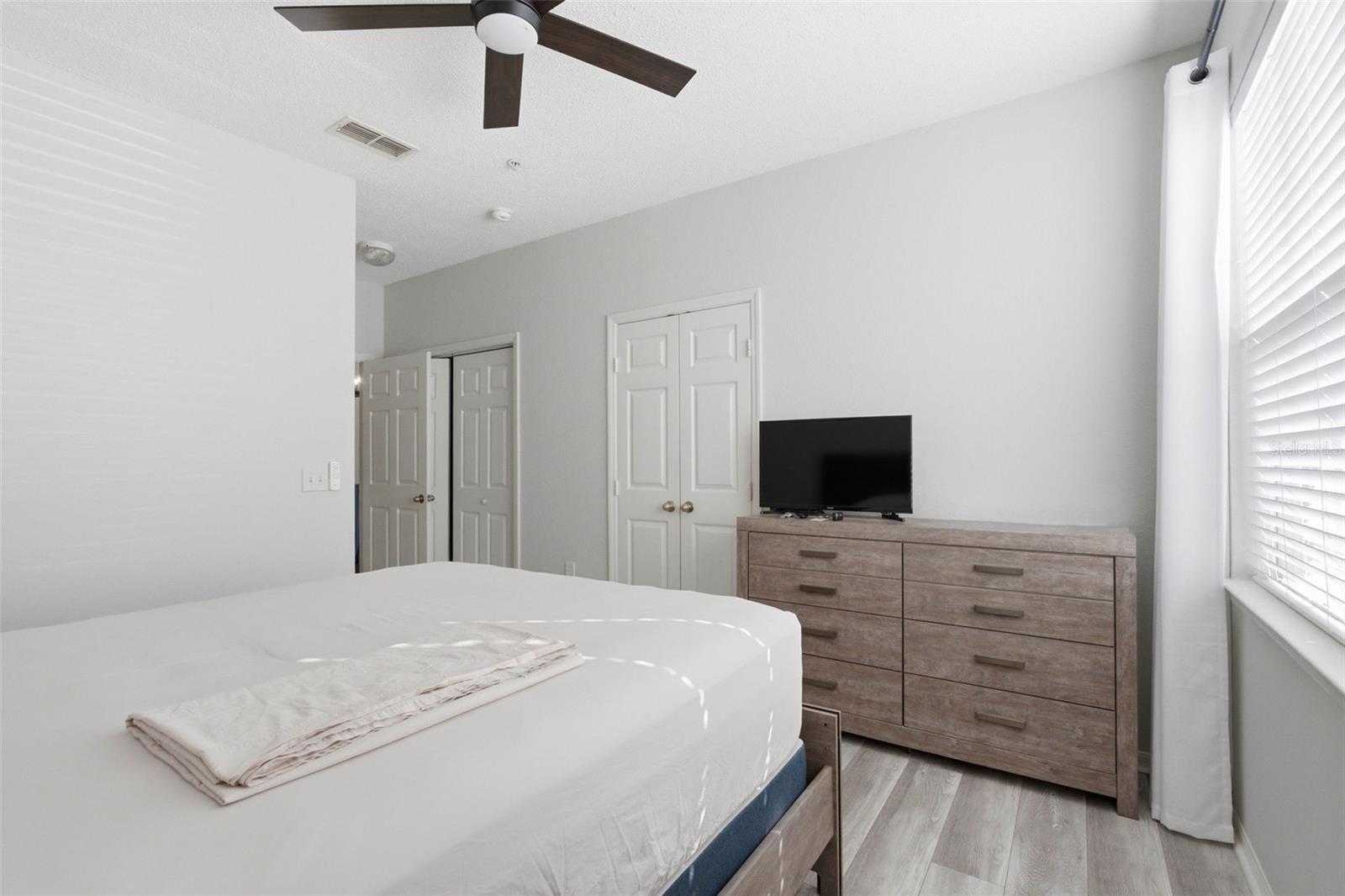 THE ENCLAVE AT RICHMOND PLACE - Residential