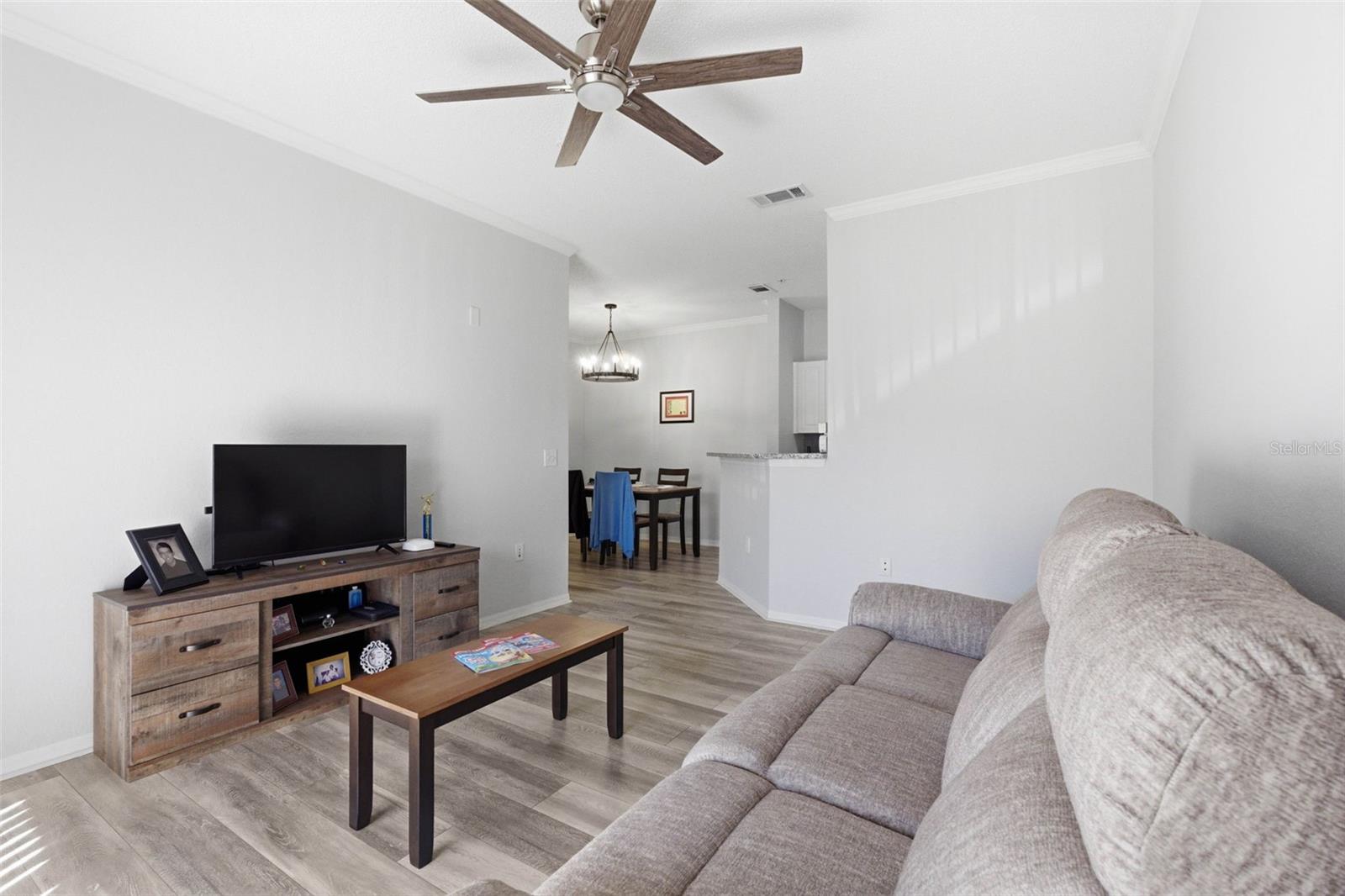 THE ENCLAVE AT RICHMOND PLACE - Residential