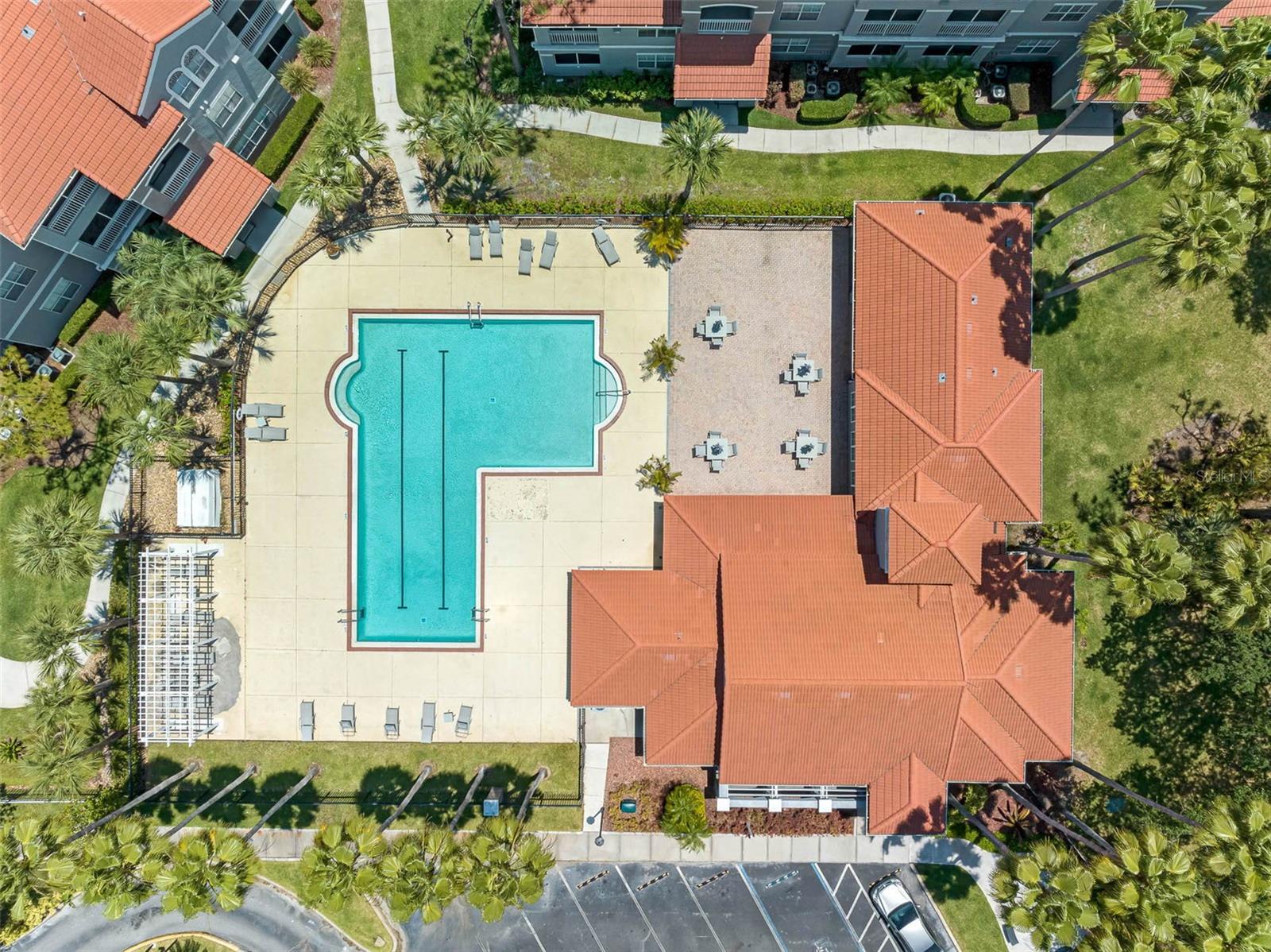 THE ENCLAVE AT RICHMOND PLACE - Residential