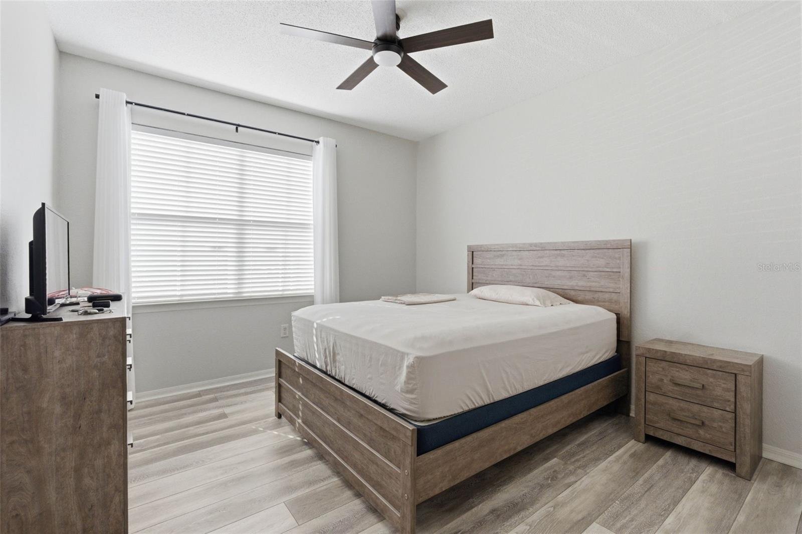 THE ENCLAVE AT RICHMOND PLACE - Residential