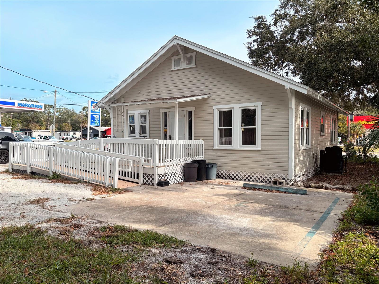 CONNORS NEW SMYRNA - Commercial Sale