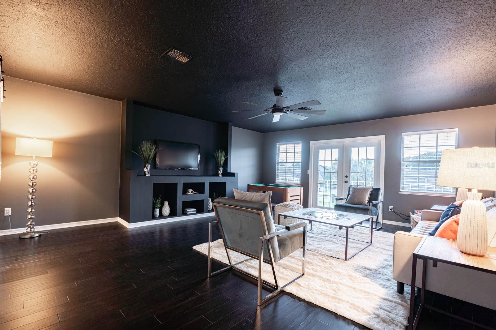 NORTH BAY SEC 04 - Residential Lease