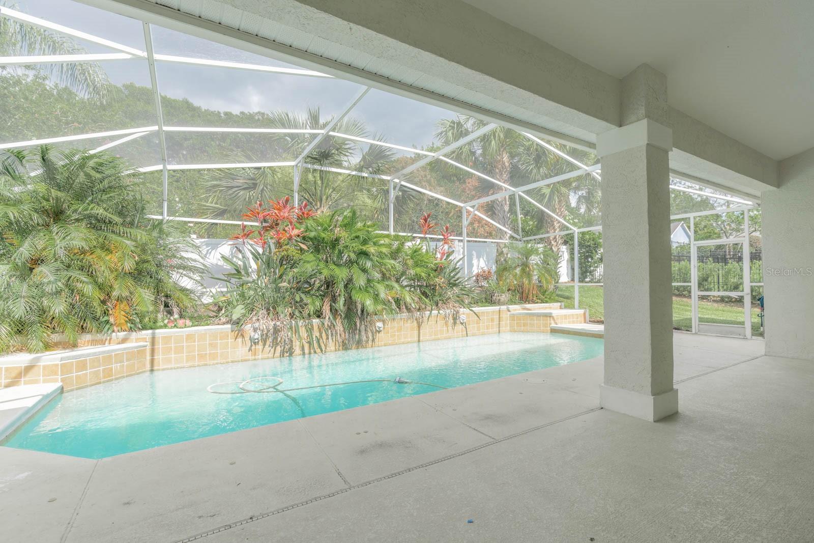 NORTH BAY SEC 04 - Residential Lease