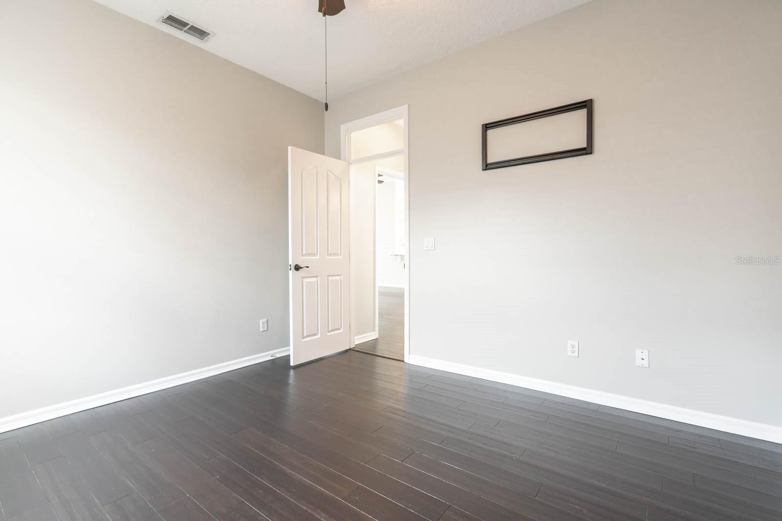 NORTH BAY SEC 04 - Residential Lease