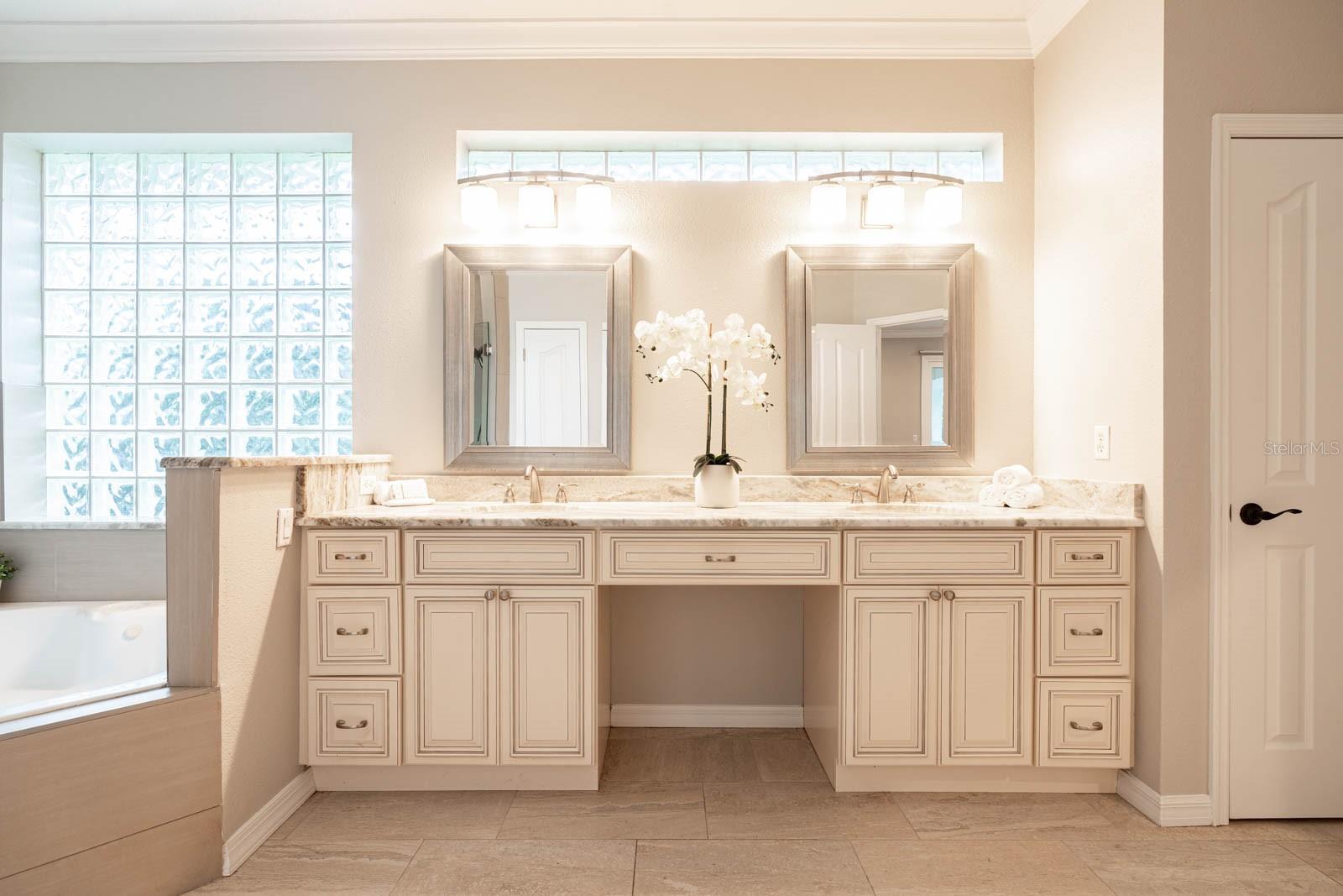 NORTH BAY SEC 04 - Residential Lease