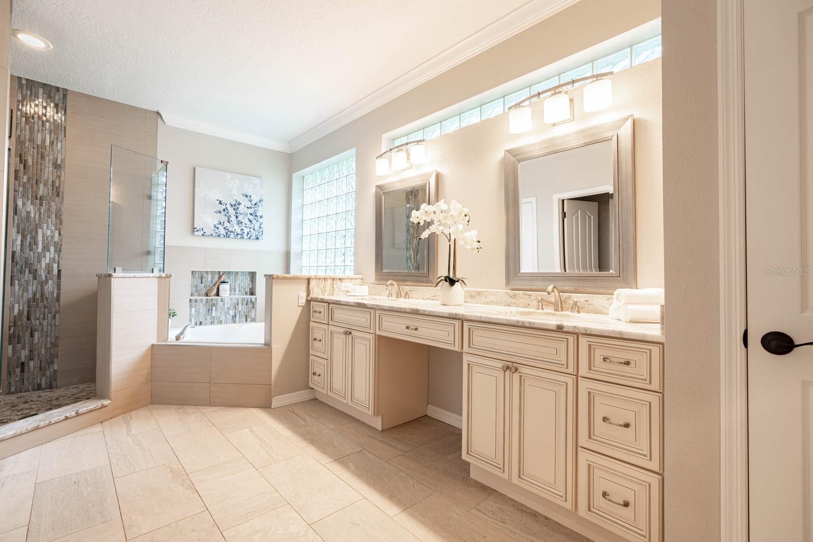 NORTH BAY SEC 04 - Residential Lease