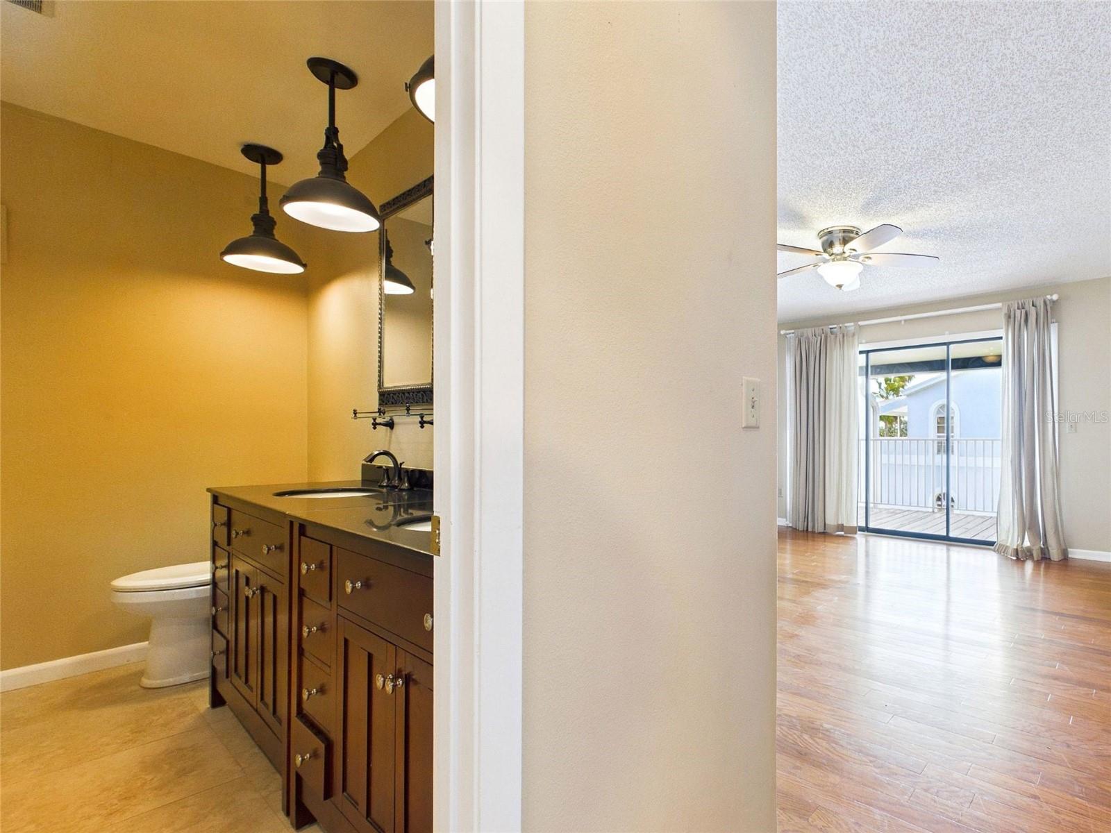 BAYWAY CONDO PH ONE - Residential