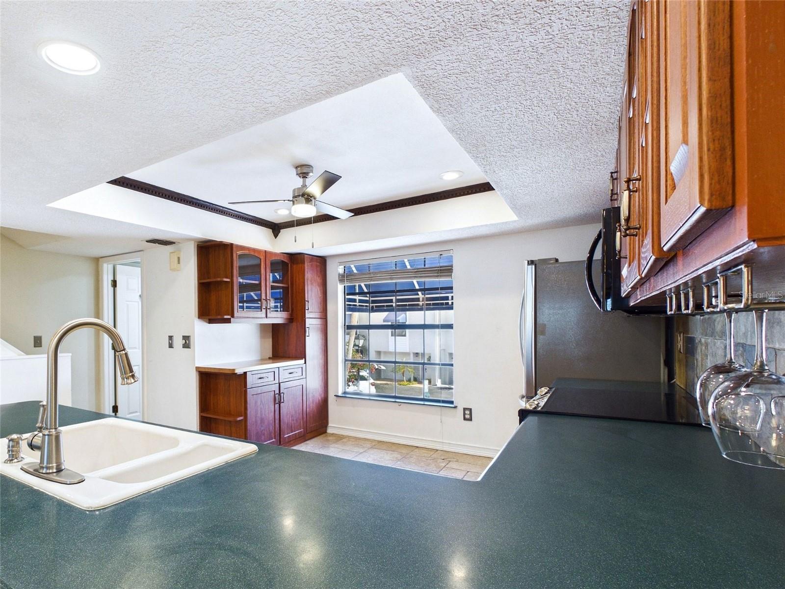 BAYWAY CONDO PH ONE - Residential