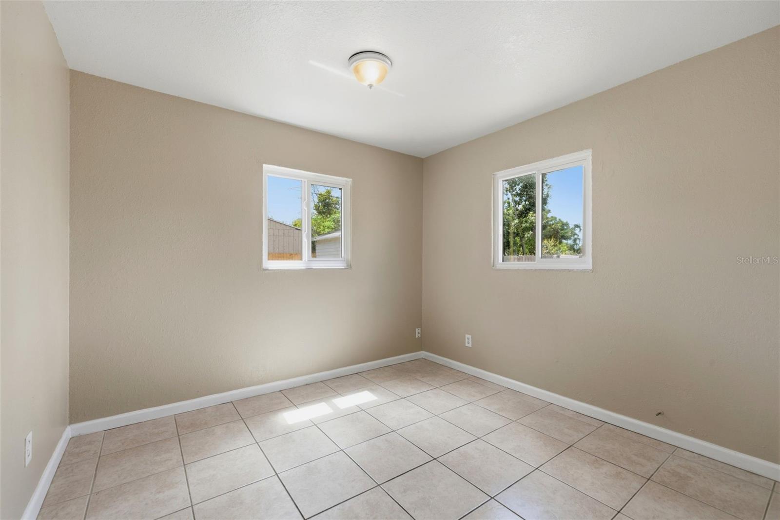 FAIRLAWN PARK - Residential