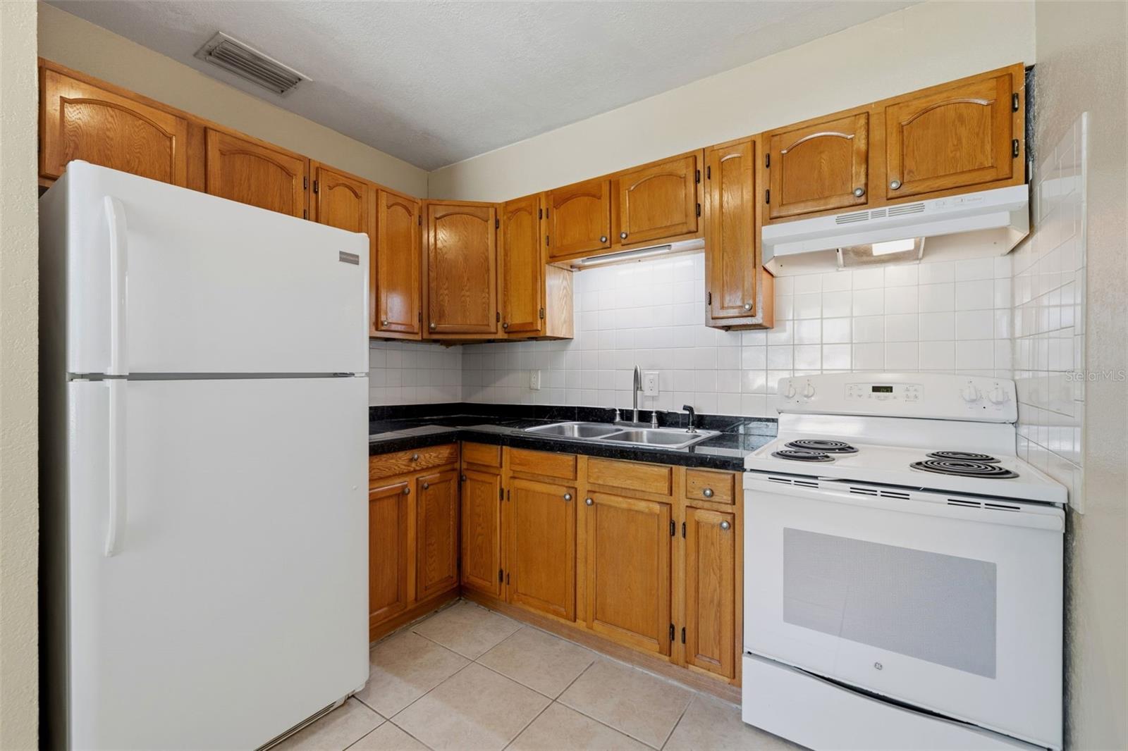 FAIRLAWN PARK - Residential