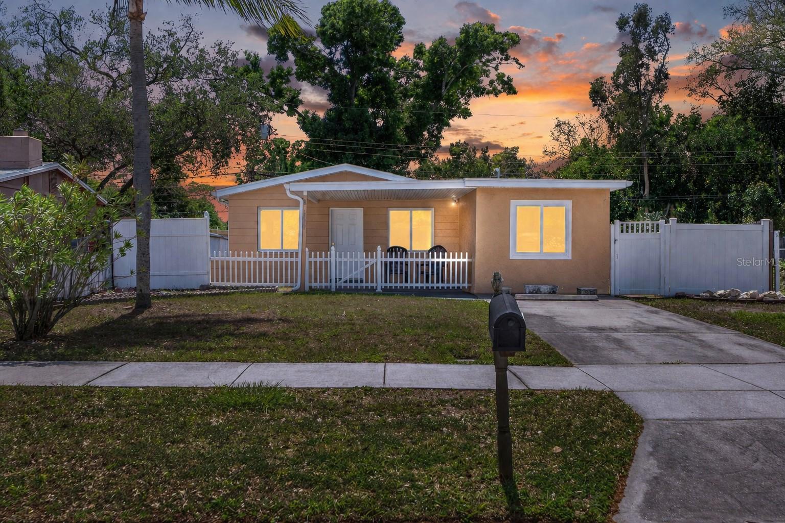 FAIRLAWN PARK - Residential