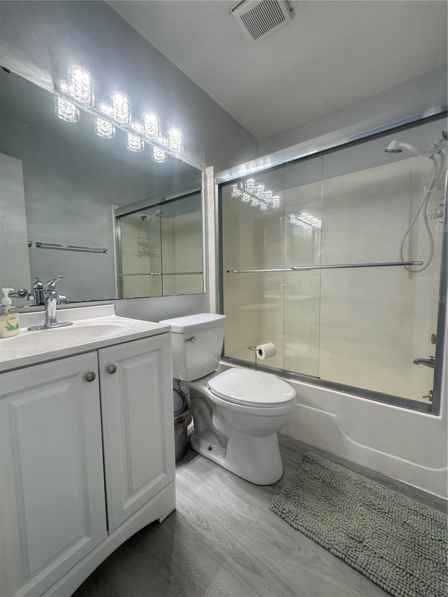 CASTEL DEL MARE - Residential Lease