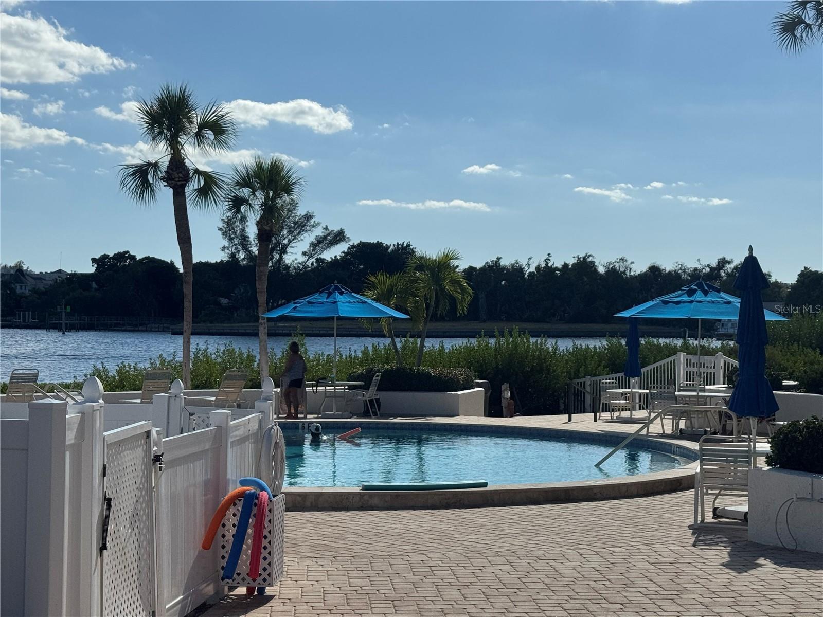 CASTEL DEL MARE - Residential Lease