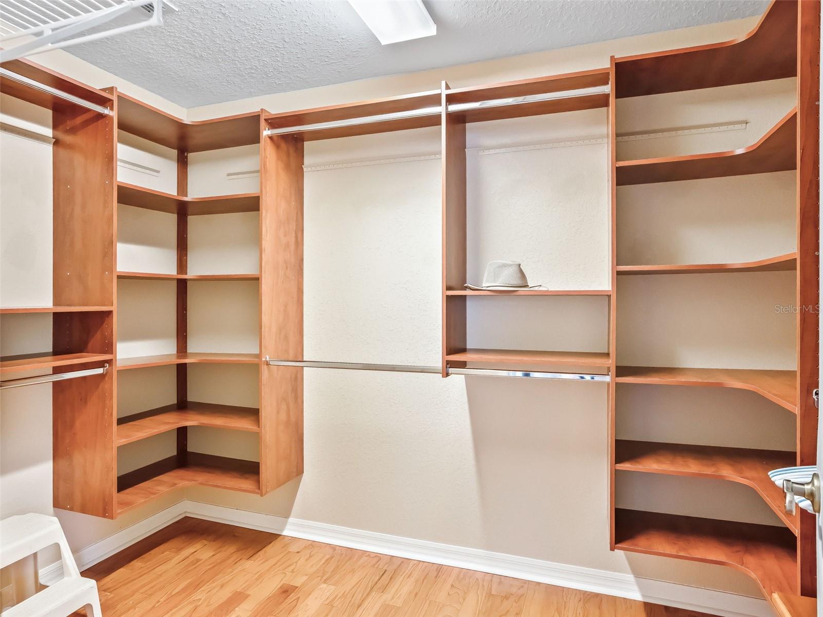 STONECREST - Residential