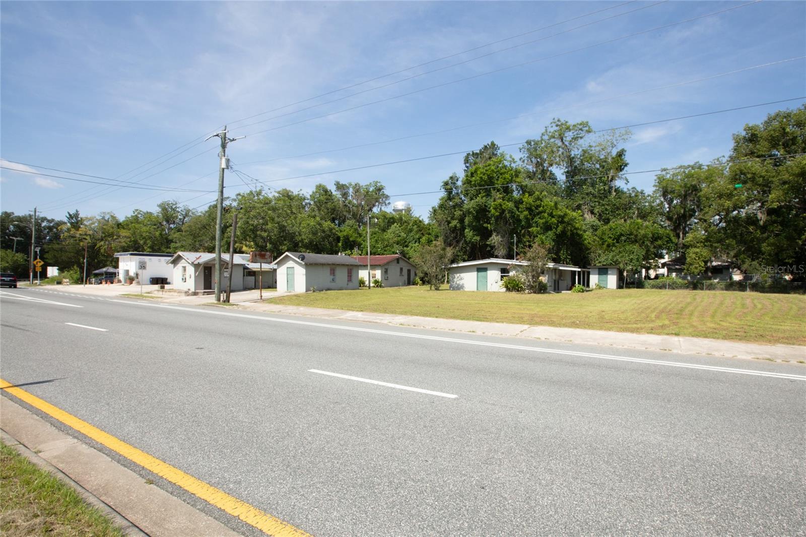 14962 NE US HIGHWAY 301
