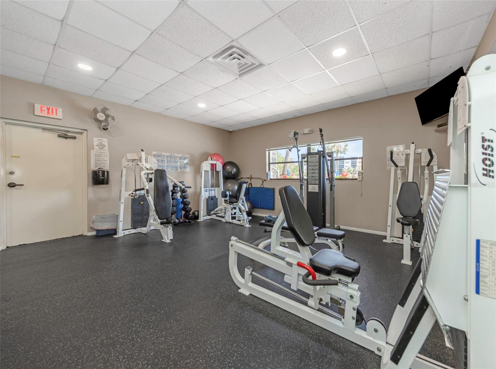 PASADENA COVE CONDO - Residential