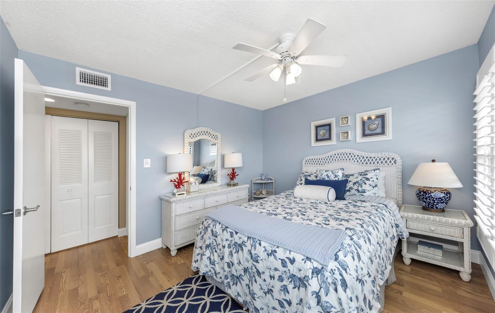 PASADENA COVE CONDO - Residential