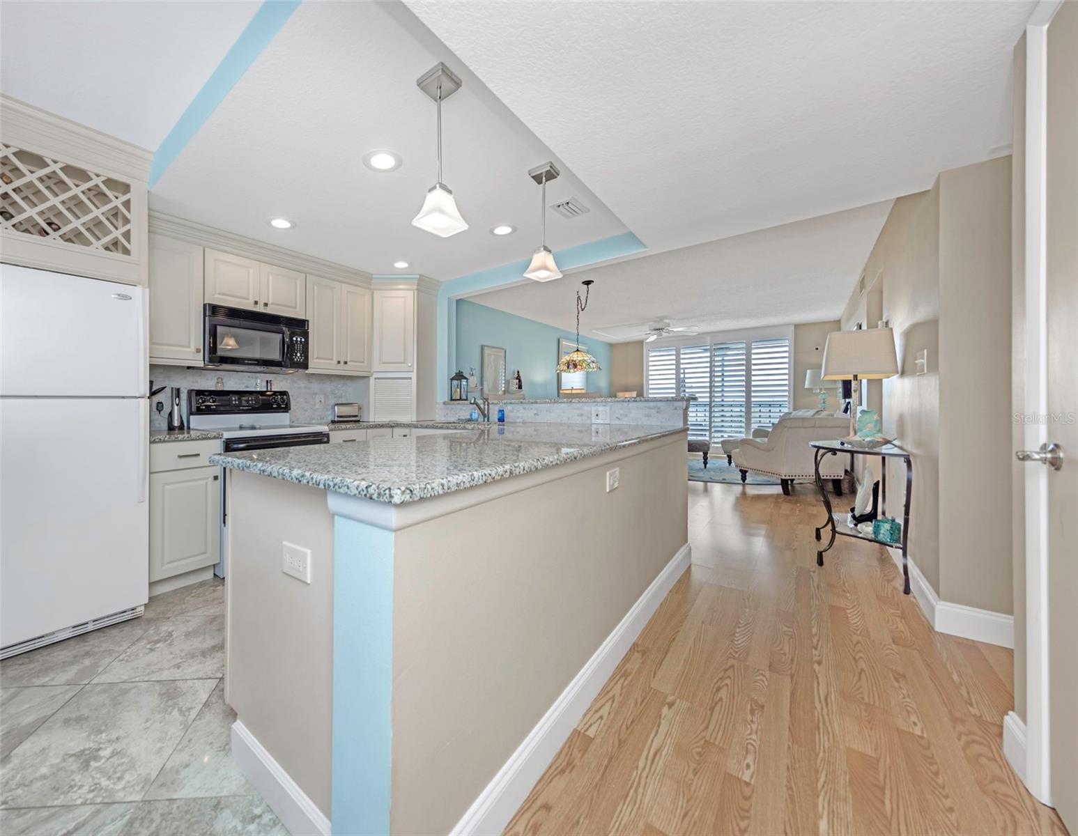 PASADENA COVE CONDO - Residential