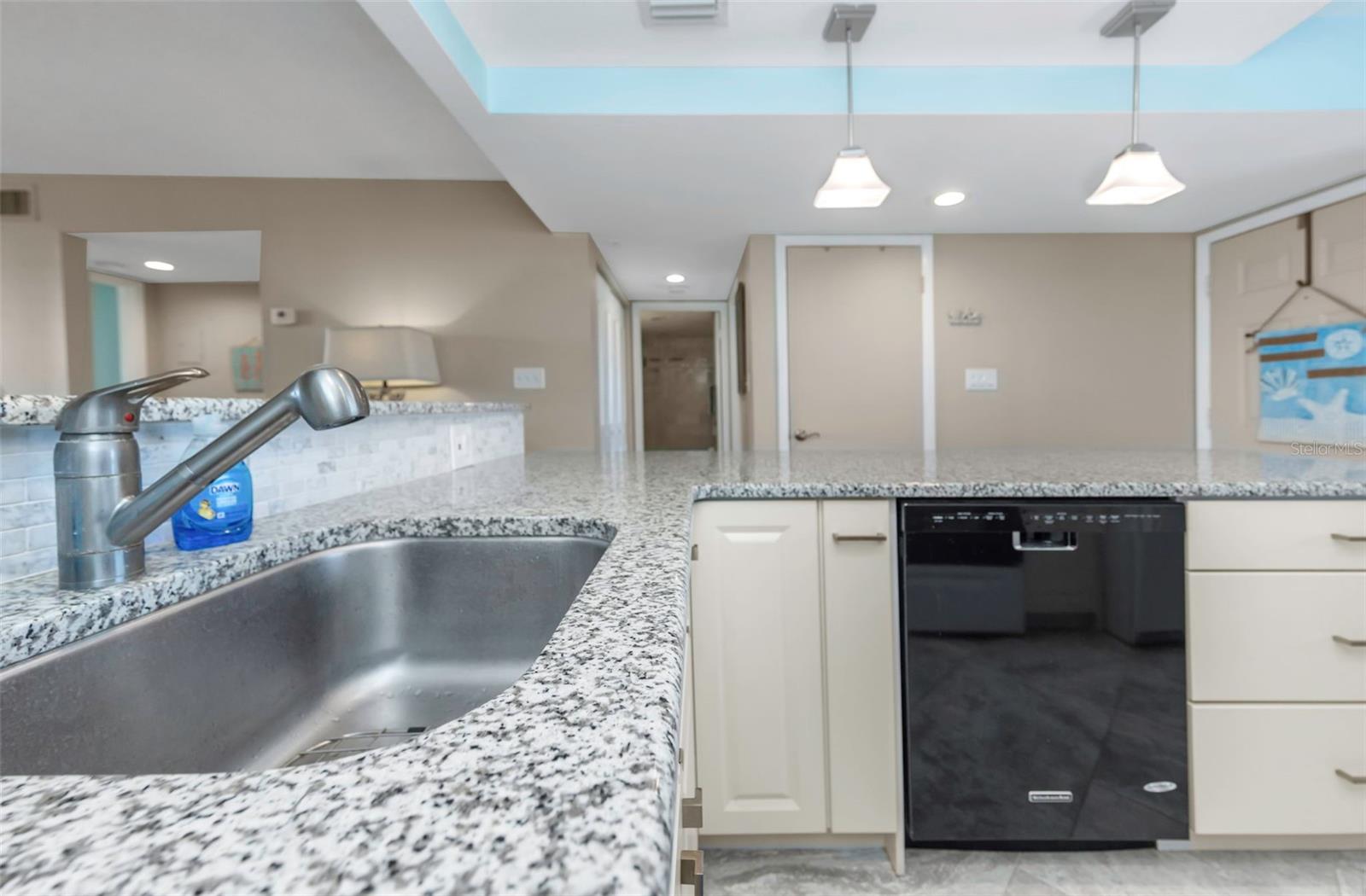PASADENA COVE CONDO - Residential