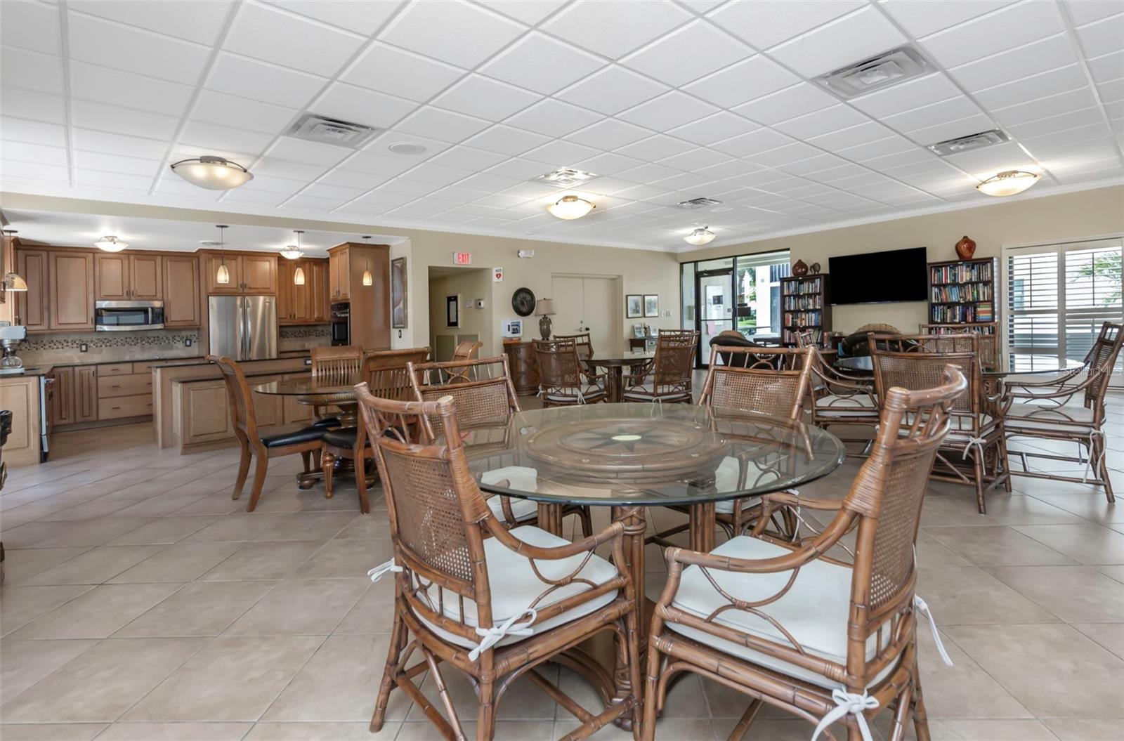 PASADENA COVE CONDO - Residential