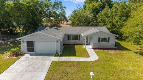 Photo of 10622 SE 179th Lane, Summerfield, FL 34491 (MLS # G5110876)