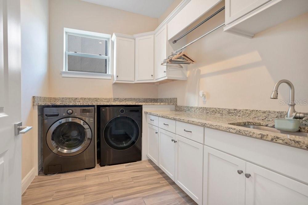 CANOPY OAKS PH I - Residential