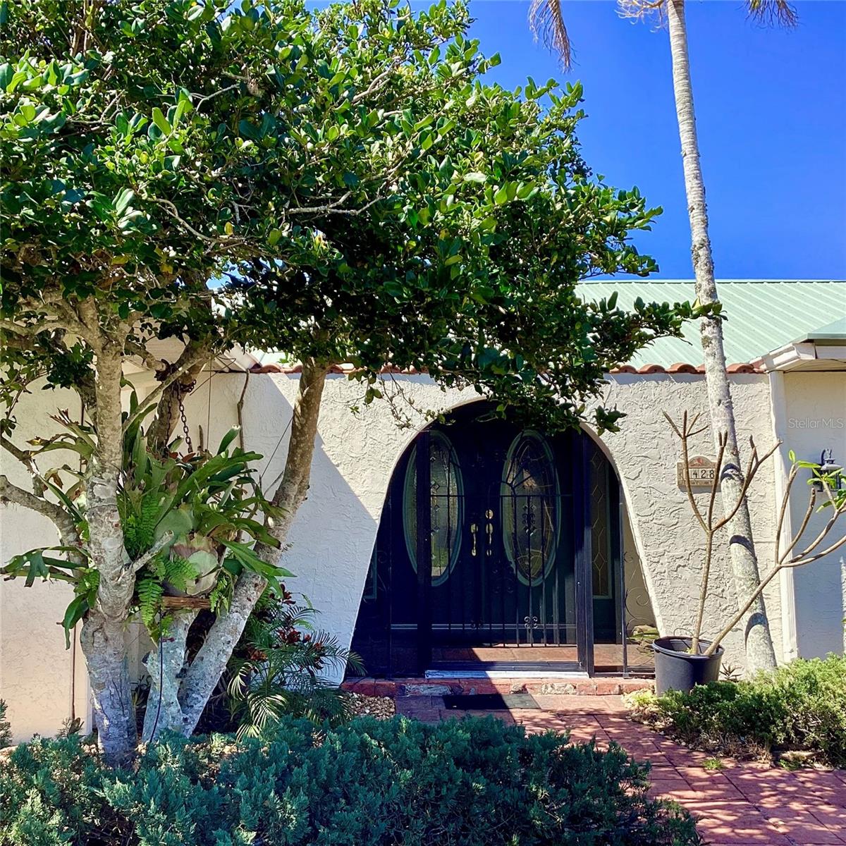 PUNTA GORDA ISLES SEC 12 - Residential