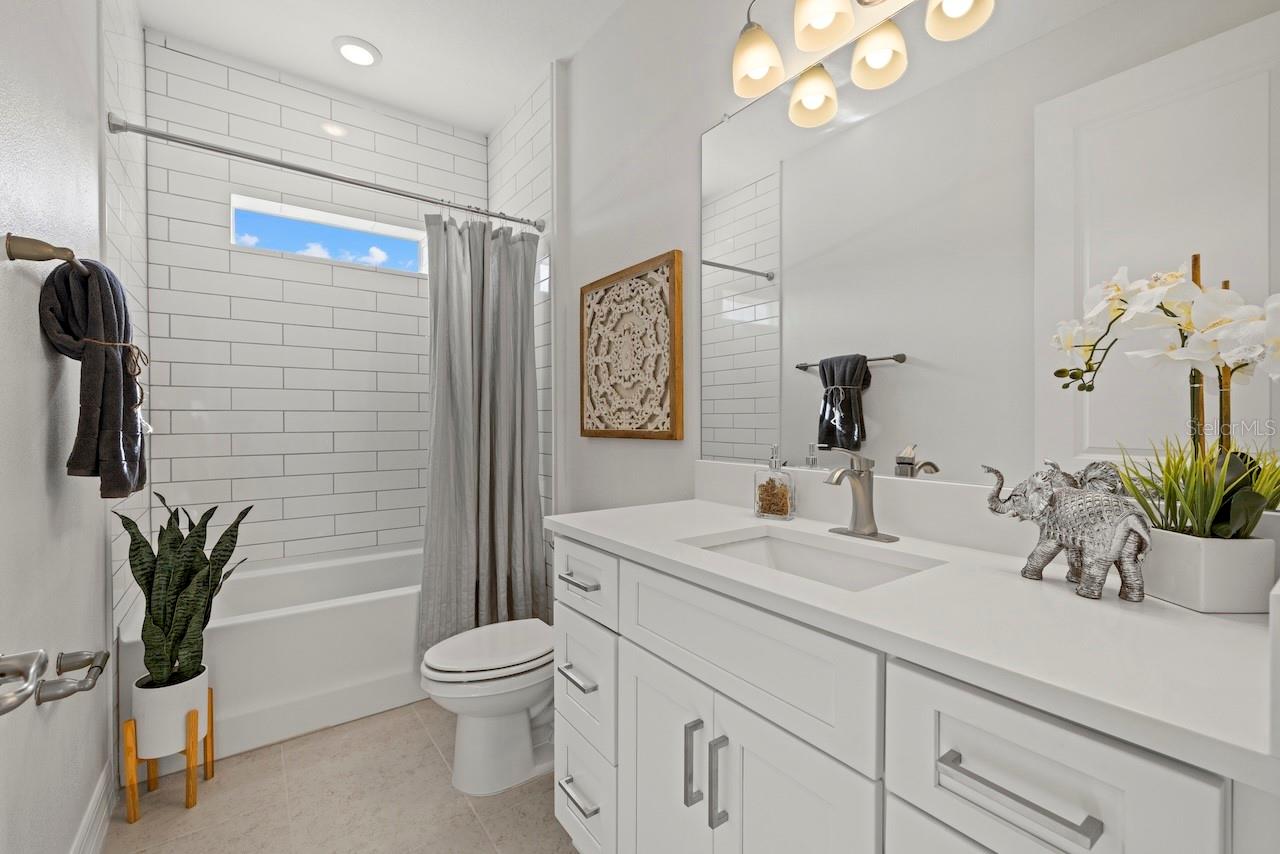 PORT CHARLOTTE SUB 12 - Residential Lease