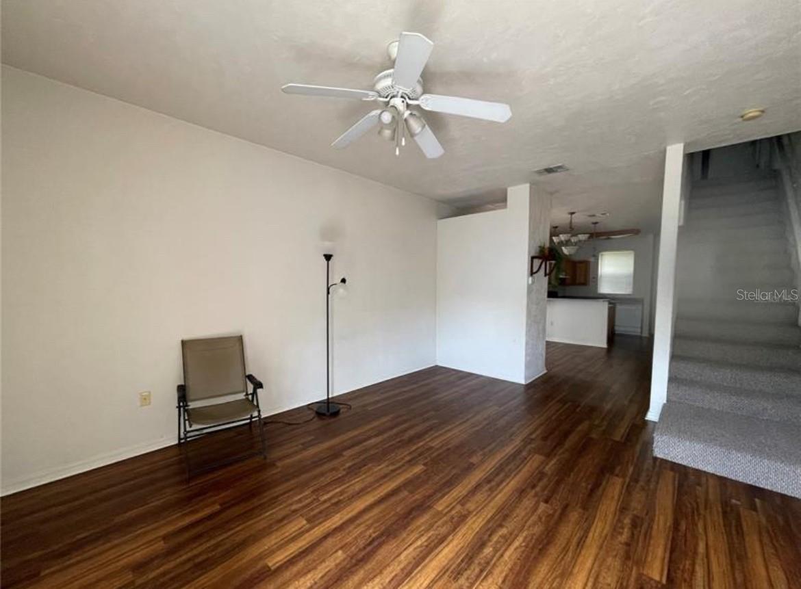 KENSINGTON PARK - Residential